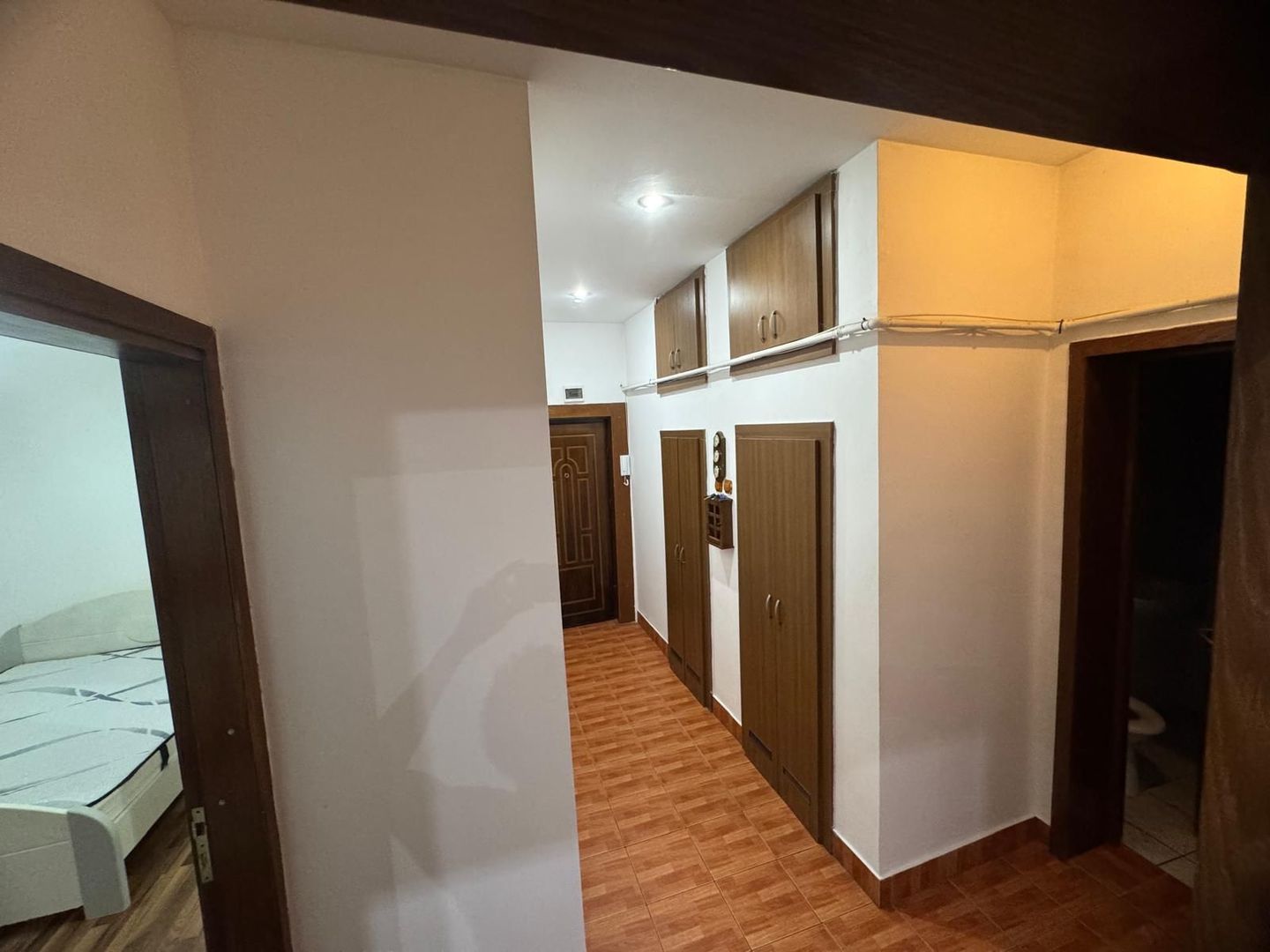 Decomandat 2 Camere Soseaua Giurgiului 78mp - Poză 3