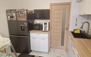 Apartament la vanzare - Poză 3