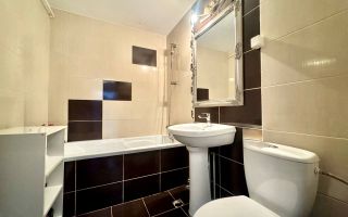 Spre Vânzare apartament cu 3 camere - 72 m.p - Nicolina, Iași - Poză 13