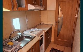 Vand garsoniera luminoasa in zona City Park Renovata, mobilata/utilata - Poză 5