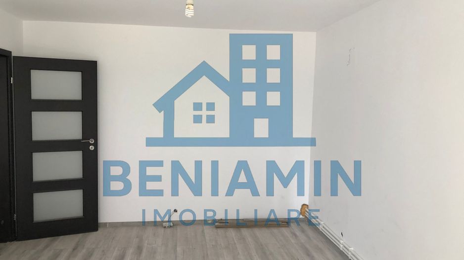 Apartament 4 camere decomandat centrala 83mp renovat etaj 1 Craiovita - Poză 5