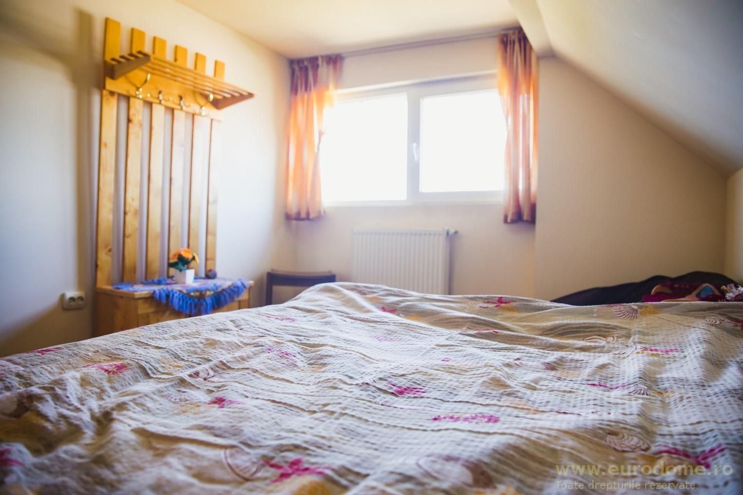 Exclusivitate - casa rustica, priveliste deosebita, 45 km de Brasov - Poză 12