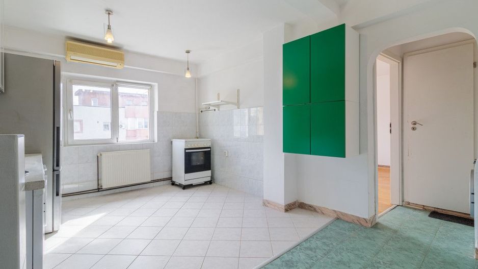 Apartament 2 camere - Liceul Ion Barbu - Poză 1