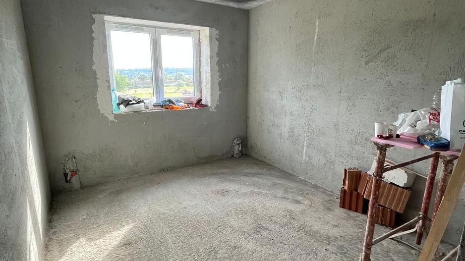 🏡 Casă de vânzare | Burdujeni | 200 mp utili | 7,7 Ari 🏡 - Poză 8