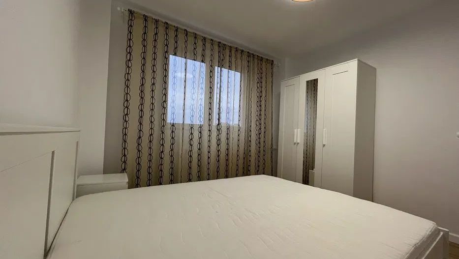 Apartament 2 camere Piața Victoriei – renovat complet, balcon - Poză 4