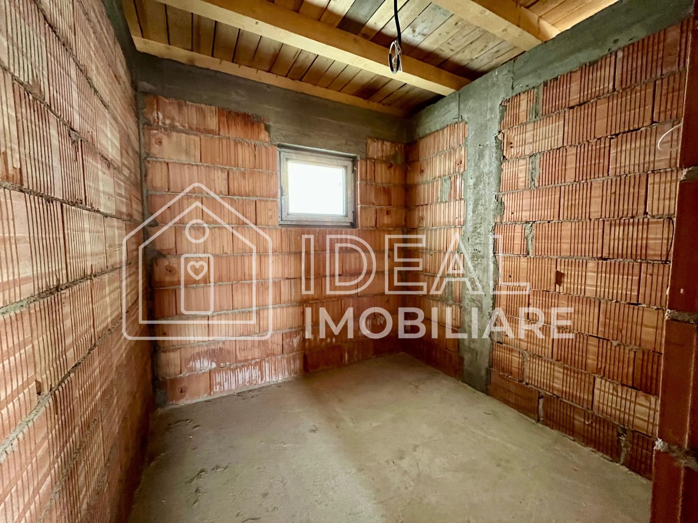 Casa individuala - 125mpu și 270mp curte | Sura Mica - Poză 7