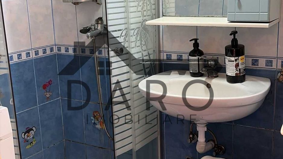 Inchiriez Garsoniera / Apartament 1 camera Dambu - Poză 4