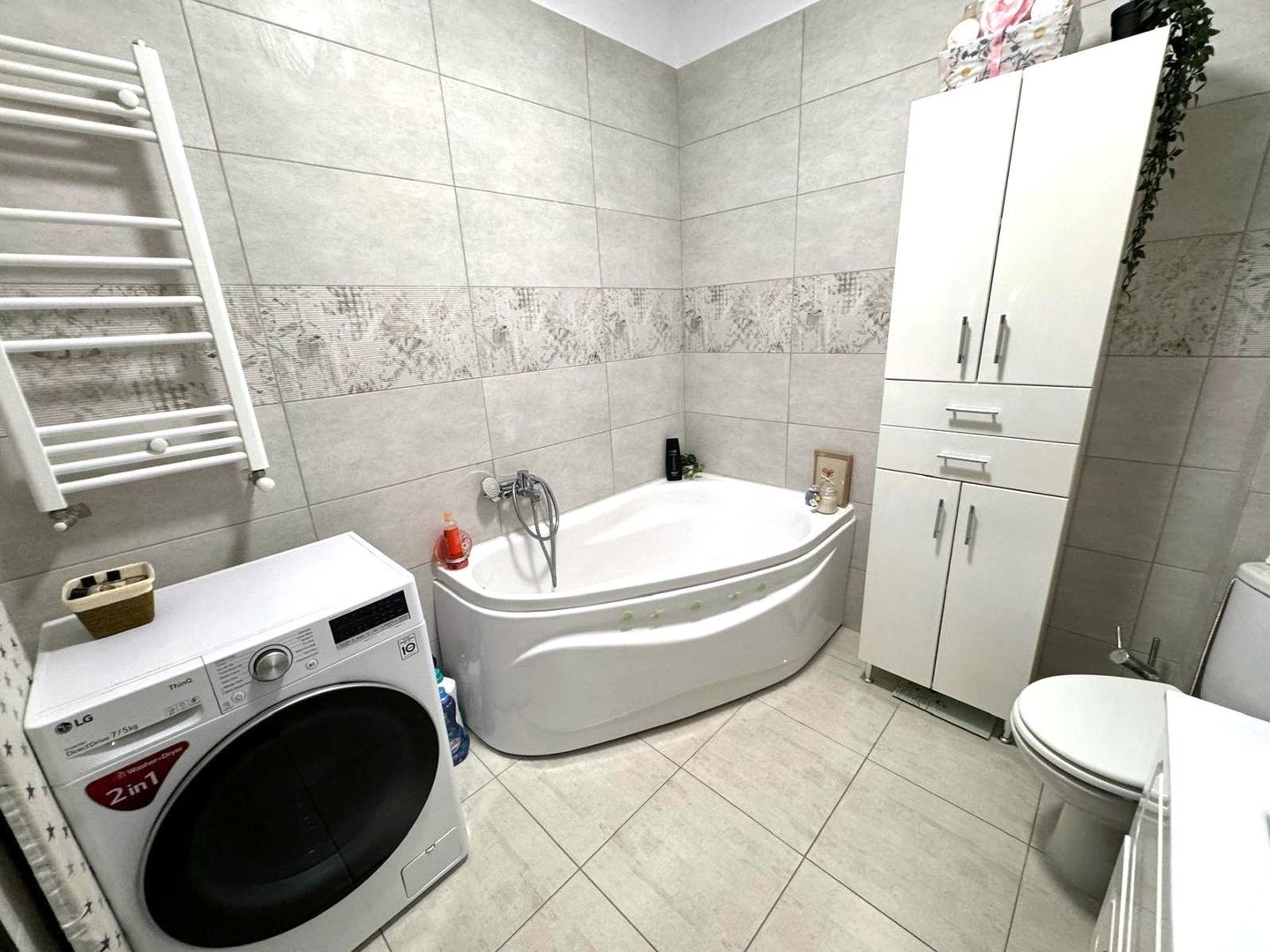 🏡 Închiriez Apartament Studio cu 2 camere, centrală proprie, Militari Residence - Poză 8