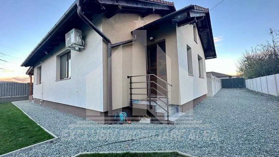Casa individuala de vanzare pe un nivel, Arex - Poză 1