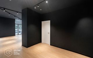 Oportunitate!Spatiu comercial central, 160mp, 5 camere, centrala proprie,parcare - Poză 3