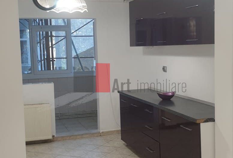 Apartament 4 camere Ghencea - Poză 1