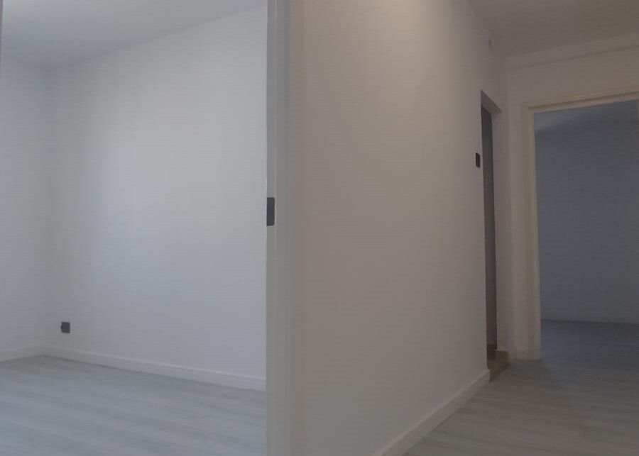 Apartament 3 camere - Poză 3