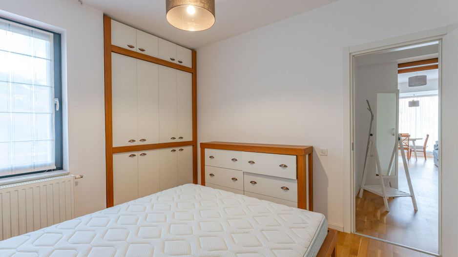 Apartament 2 Camere de Închiriat – Zona Șchei, Parcare Privată - Poză 16