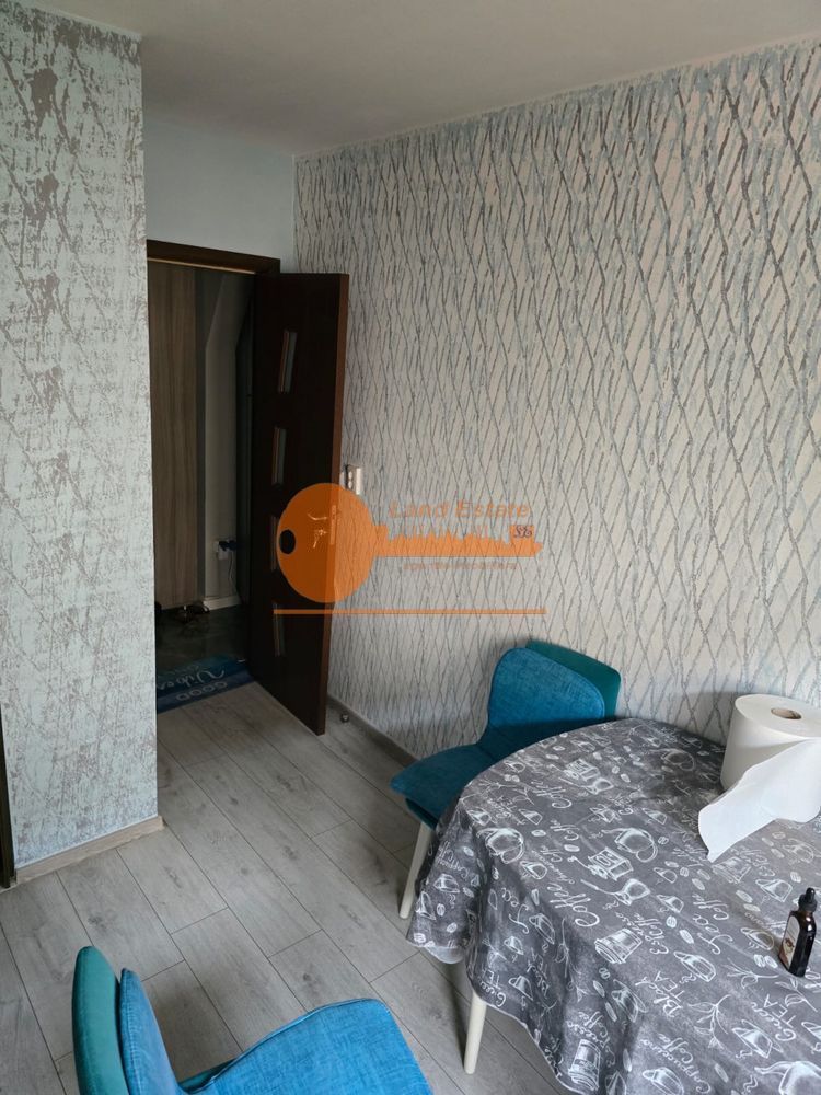 3 camere Gorjului-Valea Lunga ( bloc reabilitat ) - Poză 3