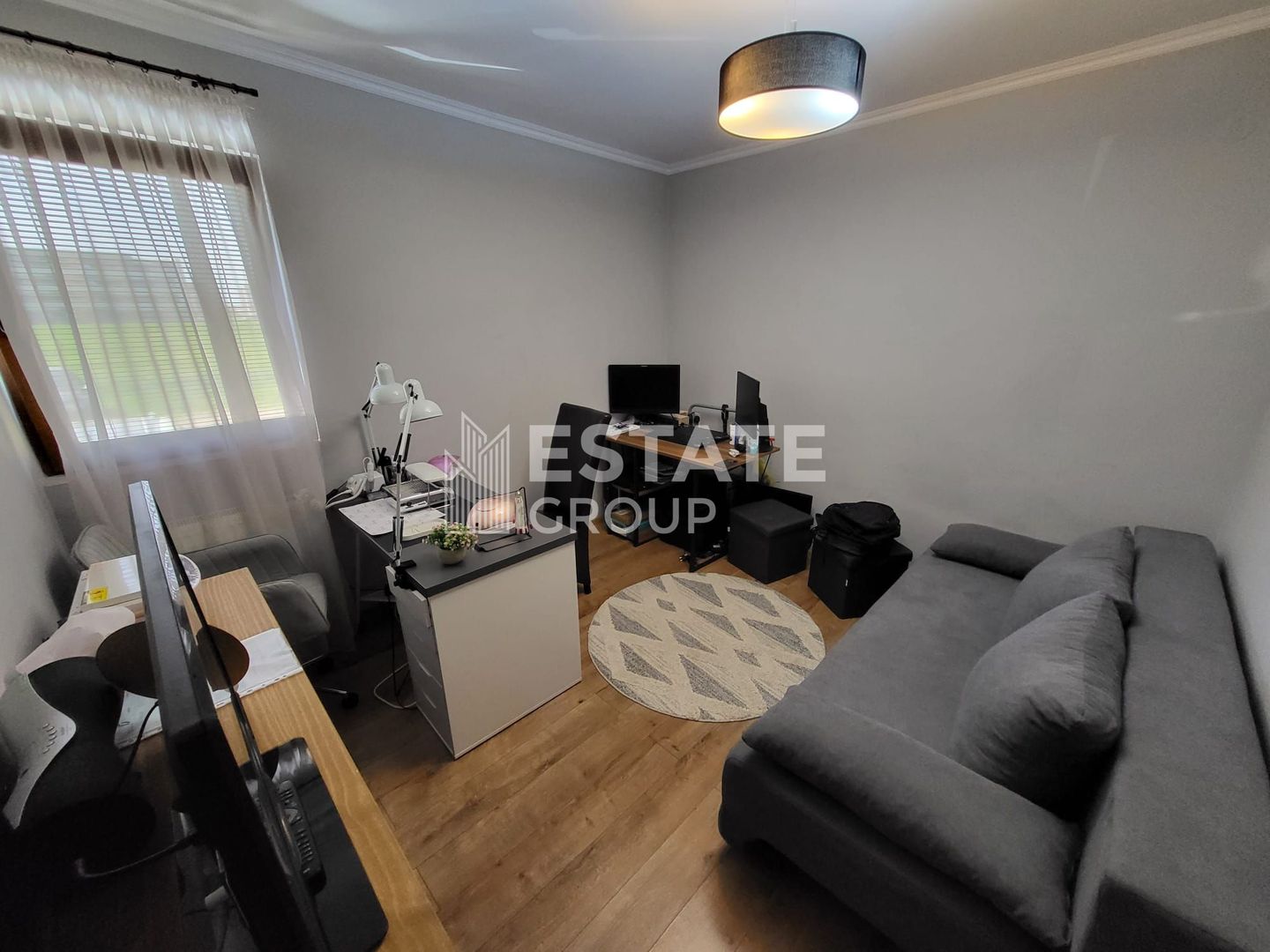 Apartament cu 3 camere in Giroc complet mobilat si utilat - Poză 3