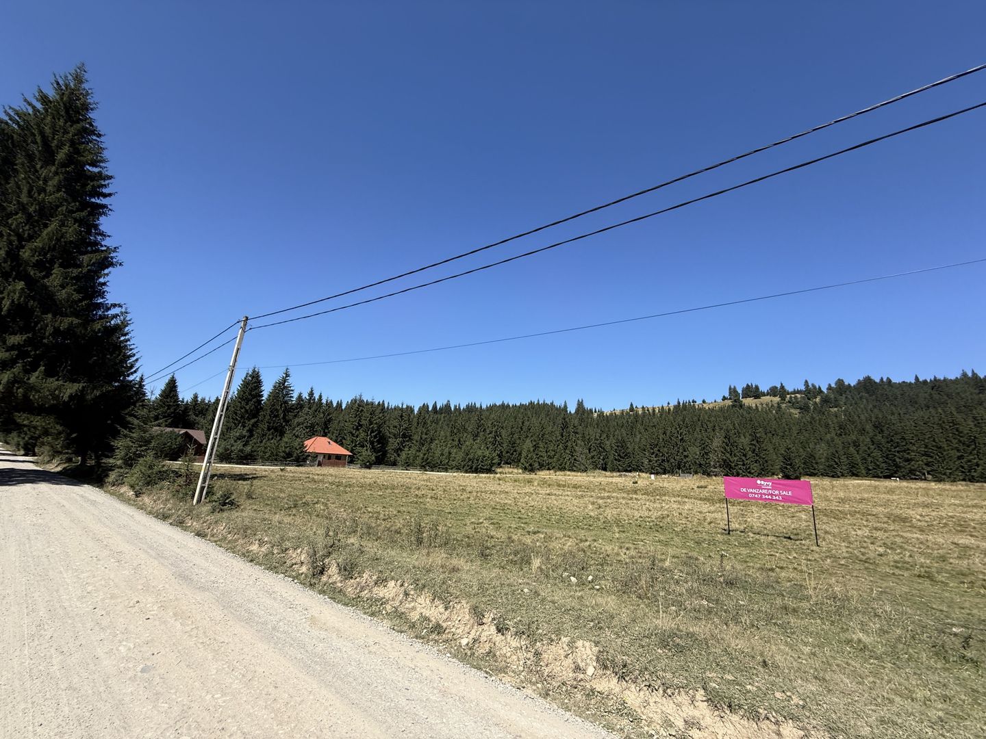 SUPER OCAZIE  - Teren intravilan, COMANDAU-PUZ case de vacanta. - Poză 3