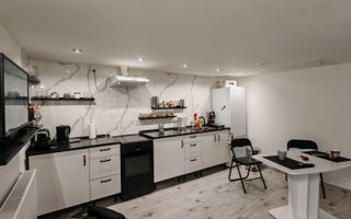 SANPETRU .Casa pretabila 2 familii ( Parinti + copil),singur in curte. - Poză 21