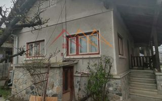Casa 3 camere, 2 locuri de parcare, CT, Banesti,  - Poză 2
