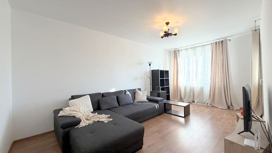3 camere etaj 3 Stefan cel Mare-Polona - Poză 2