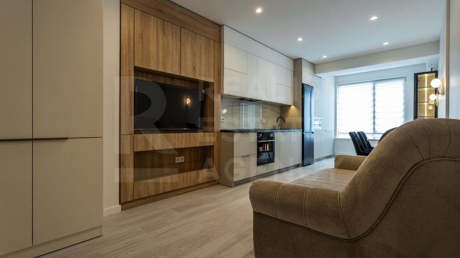 Chirie, apartament, 2 cameră, strada Calea Ieşilor, Sculeni - Poză 5