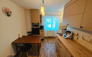 Apartament 4 camere zona Steaua etaj 2 - Poză 5