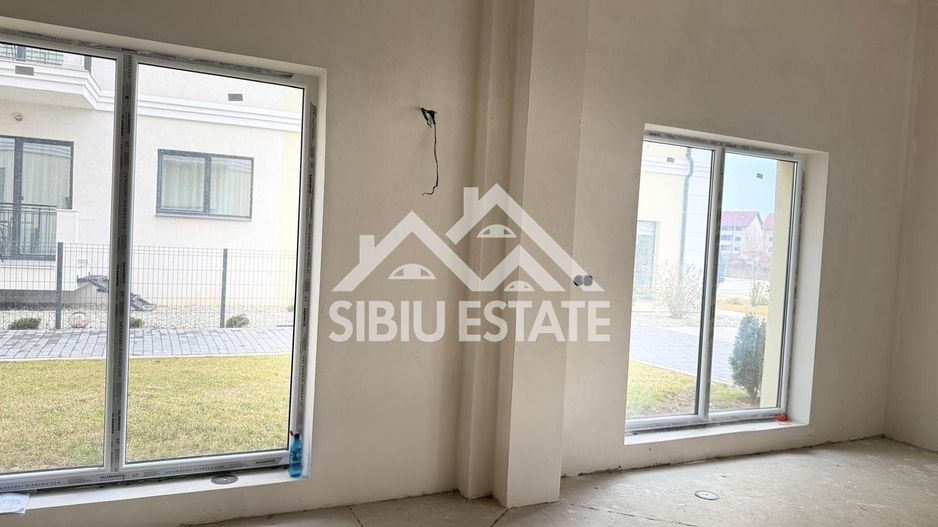 Spatiu comercial nou 66 mp cu teren propriu 41 mp si  2 locuri parcare - Poză 7