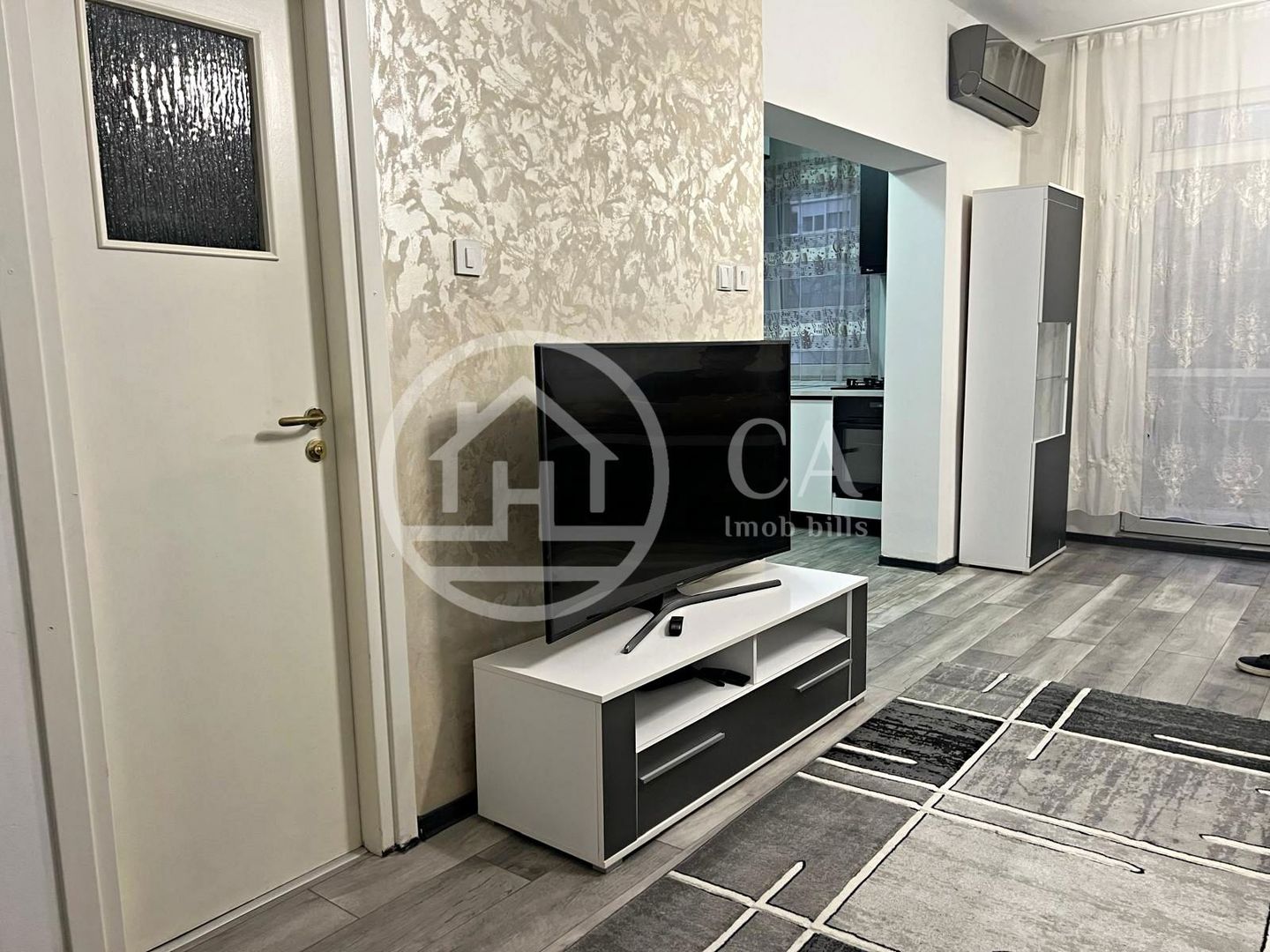 Garsoniera de vanzare zona Autogara Velenta - Poză 2