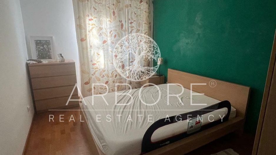 3 camere Titan, langa Parc si Stadionul National - Poză 9