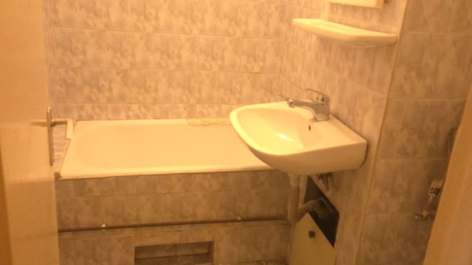 Garsoniera de inchiriat zona centrala - Poză 5