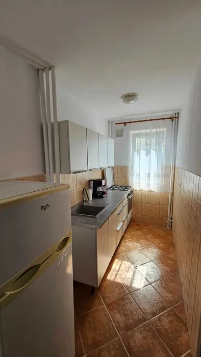 Apartament 2 camere, SD, 40 mp, 450 euro-Podu Ros - Poză 5