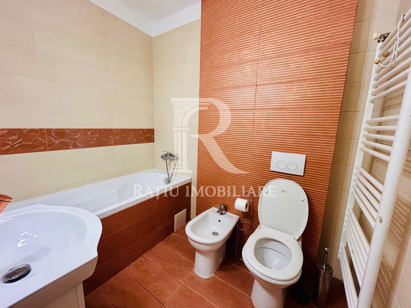 Casa cu 4 camere | Pet Friendly | Zona Metro | Oradea - Poză 6