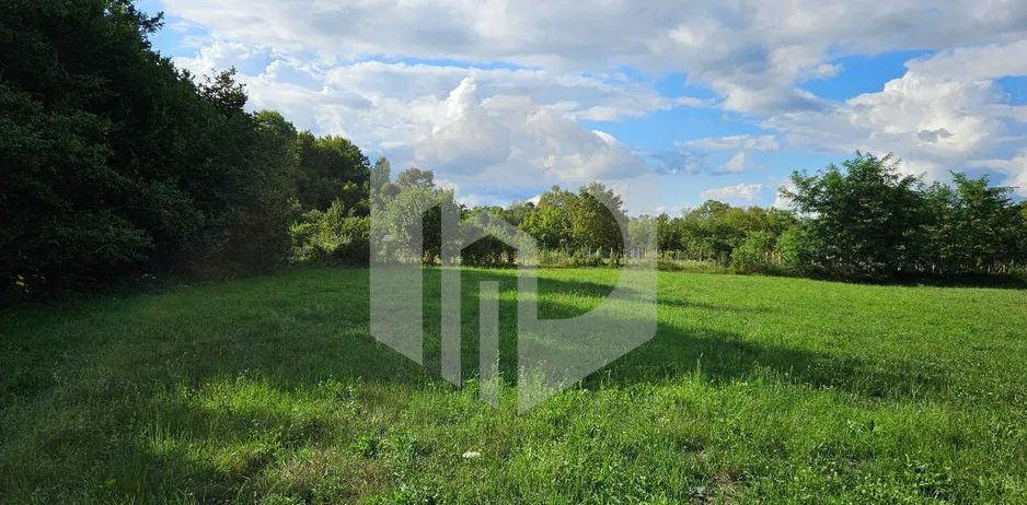 Teren Intravilan Valea Avrigului- 839 mp-Raul in fata terenului - Poză 3