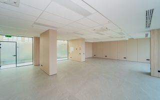 SPRE CHIRIE SPAȚIU COMERCIAL PENTRU BIROU | OFICIU 130 m2 Premium Location Bussines | Chișinău ,Centru ,Str.Bul.Ștefan Cel Mare și Sfânt , 115/1 - Poză 2