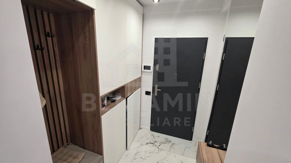 Apartament Superb 3 Camere- Ultracentral- Curte Privată 27mp-Parcare - Poză 11