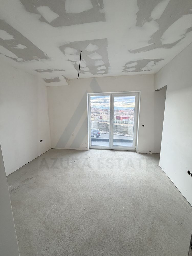 Casa modern 4 camere 2 bai 118.5 mp utili si teren 400 mp in Sura Mare - Poză 6