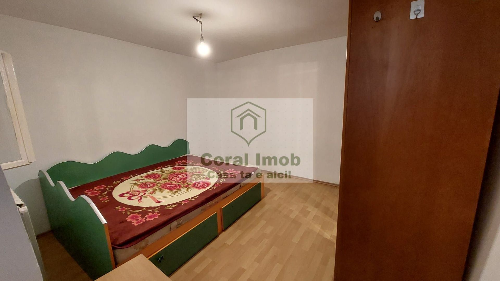 Vanzare Casa cu curte individuala, Colentina, 4 camere, garaj - Poză 14