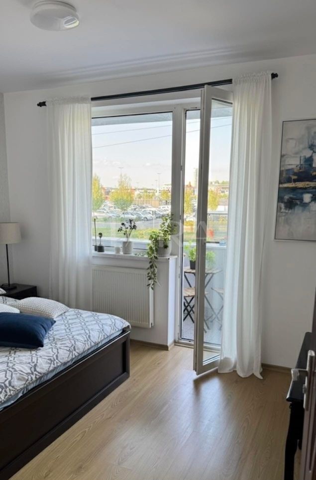 Apartament 3 camere VIVO Cluj, 70 mp, etaj 1, vedere sudică, CF liber. - Poză 2
