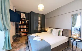 Spațioasă, luminoasă, complet renovată și mobilată, Bloc UNIC - Poză 17