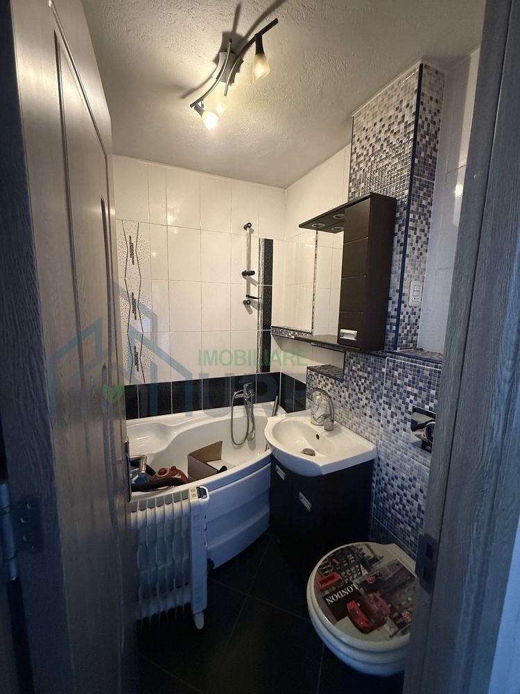 Apartament 2 camere, etaj 10/10, Centru Civic, Iași - 39 mp, decomandat, balcon - Poză 4