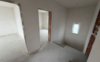 Casă Tip Duplex | 4 Camere | 2 Balcoane | Terasă | Șura Mică - Poză 11