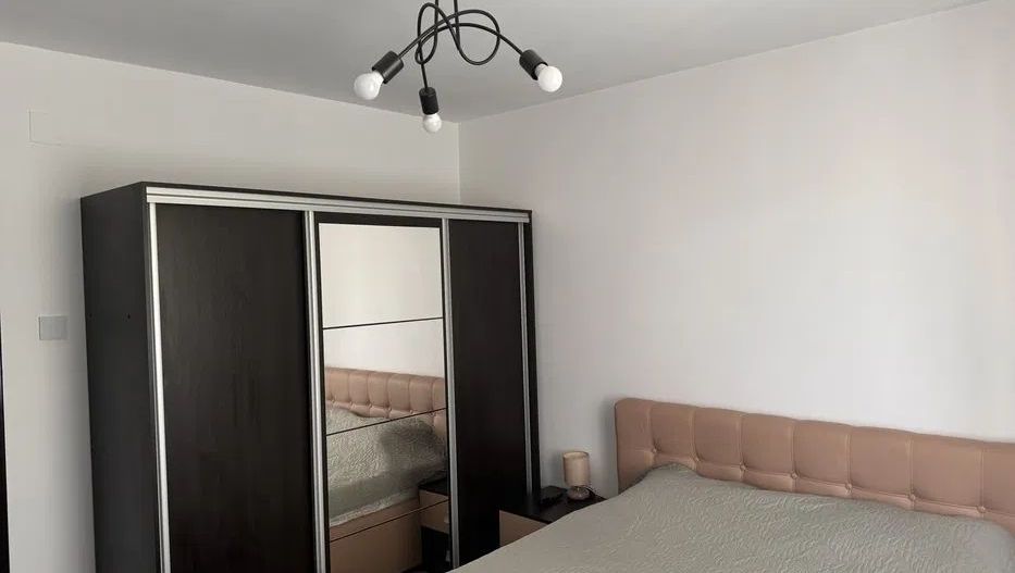 APARTAMENT SUPERB METROU BASARAB - Poză 4