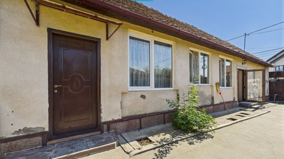 Casă cu 4 camere în Pârneava - Poză 14