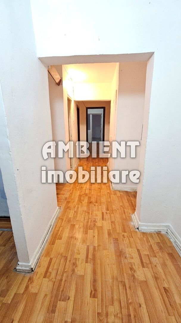 Apartament cu 4 camere, etaj 2, zona CARTIER; - Poză 5
