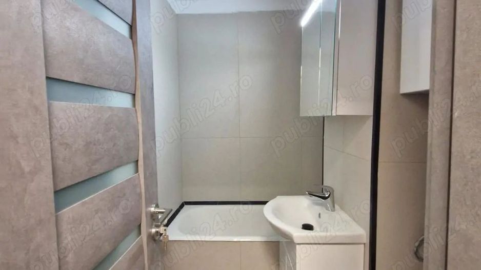 Garsonieră renovată 2025, parter, mobilată complet, zona Titan - Poză 4