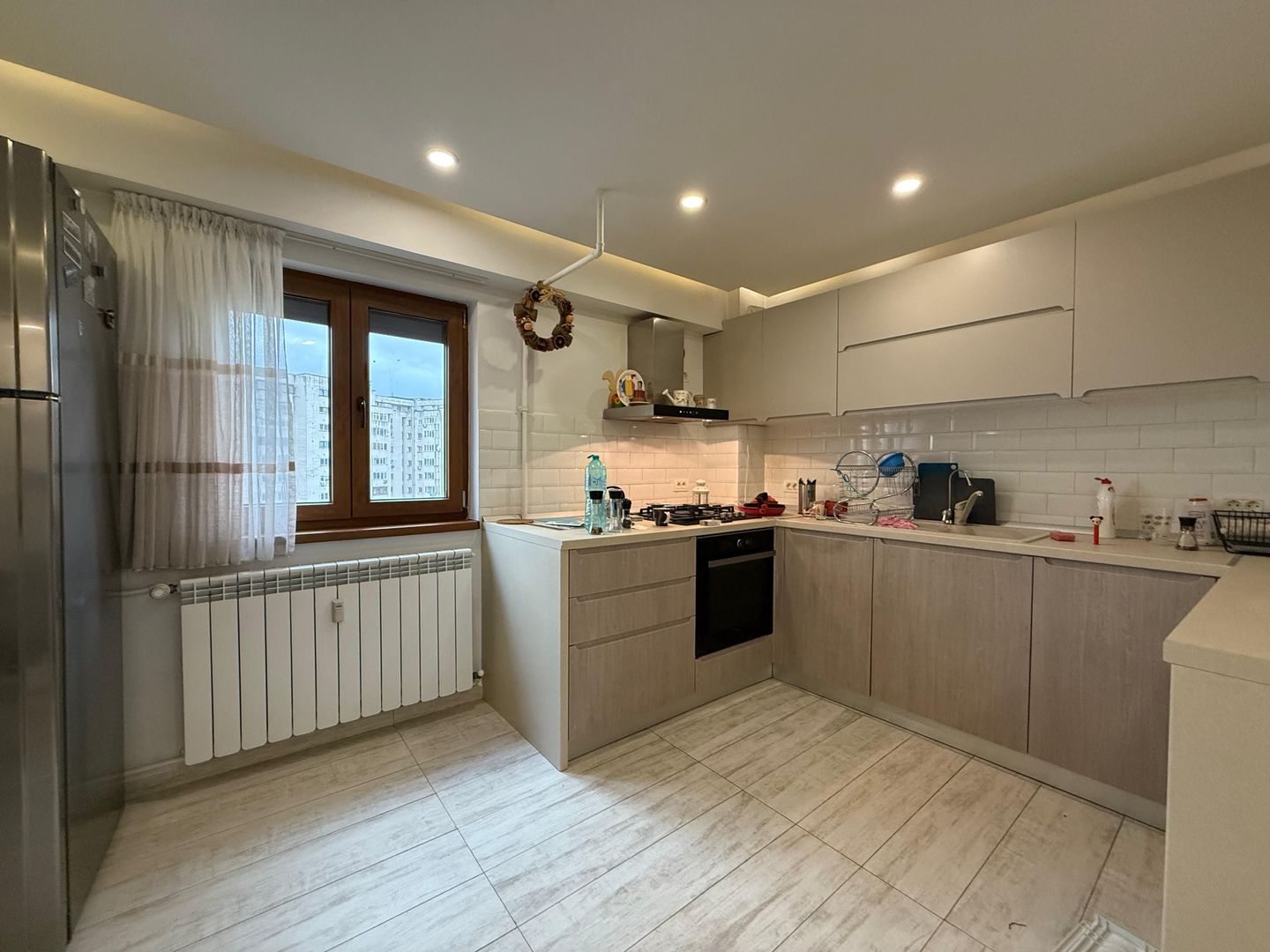 DE INCHIRIAT | 3 CAMERE DECOMANDAT | CALEA CĂLĂRAȘILOR | METROU 5 MINUTE MUNCII - Poză 1