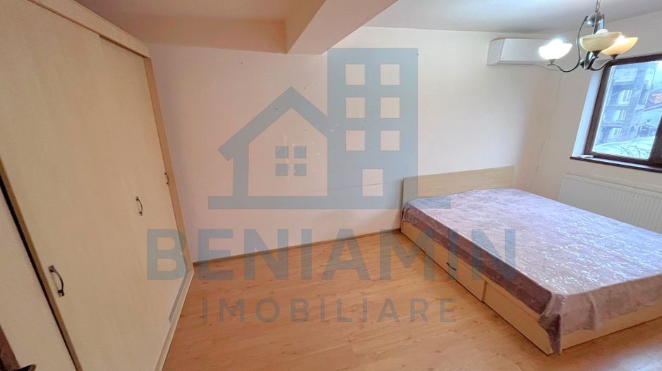 Apartament 3 camere decomandat etaj 1 an 2009 centrala - Poză 7