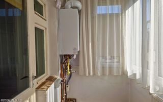 Soarelui - Scoala 30 - 3 Camere, Decomandat, 2 Bai, Etaj 2, Centrala - Poză 7
