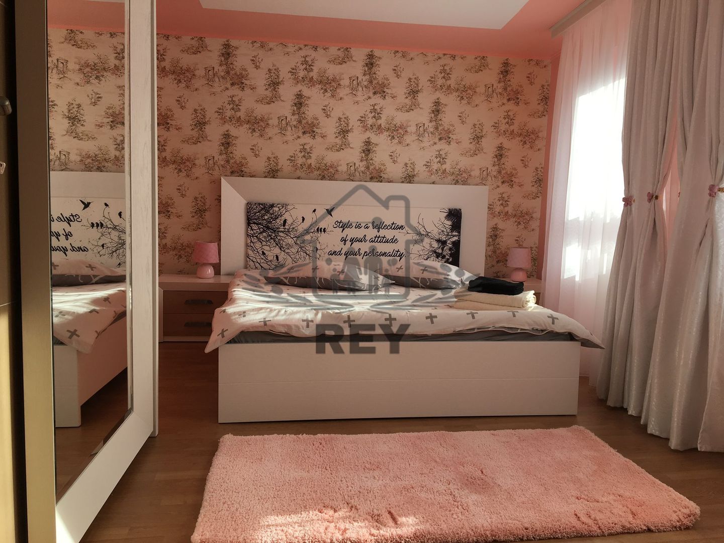 Apartament renovat, 2 camere cu terasa,, zona Constituției - Poză 9
