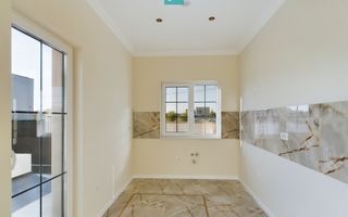 Locuință modernă cu curte spațioasă în Dumbrăvița – perfectă pentru familia ta! - Poză 11