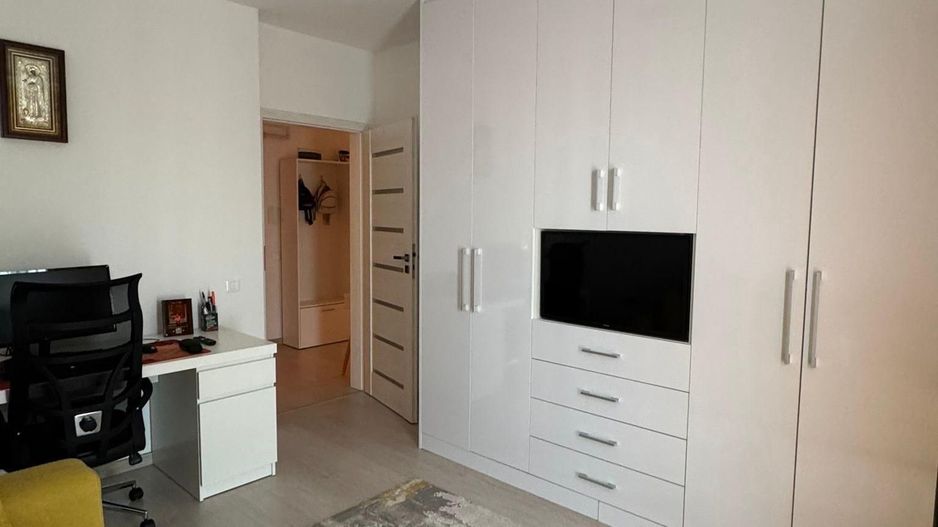3 Room I Exigent Plaza I Parking spot - Poză 6